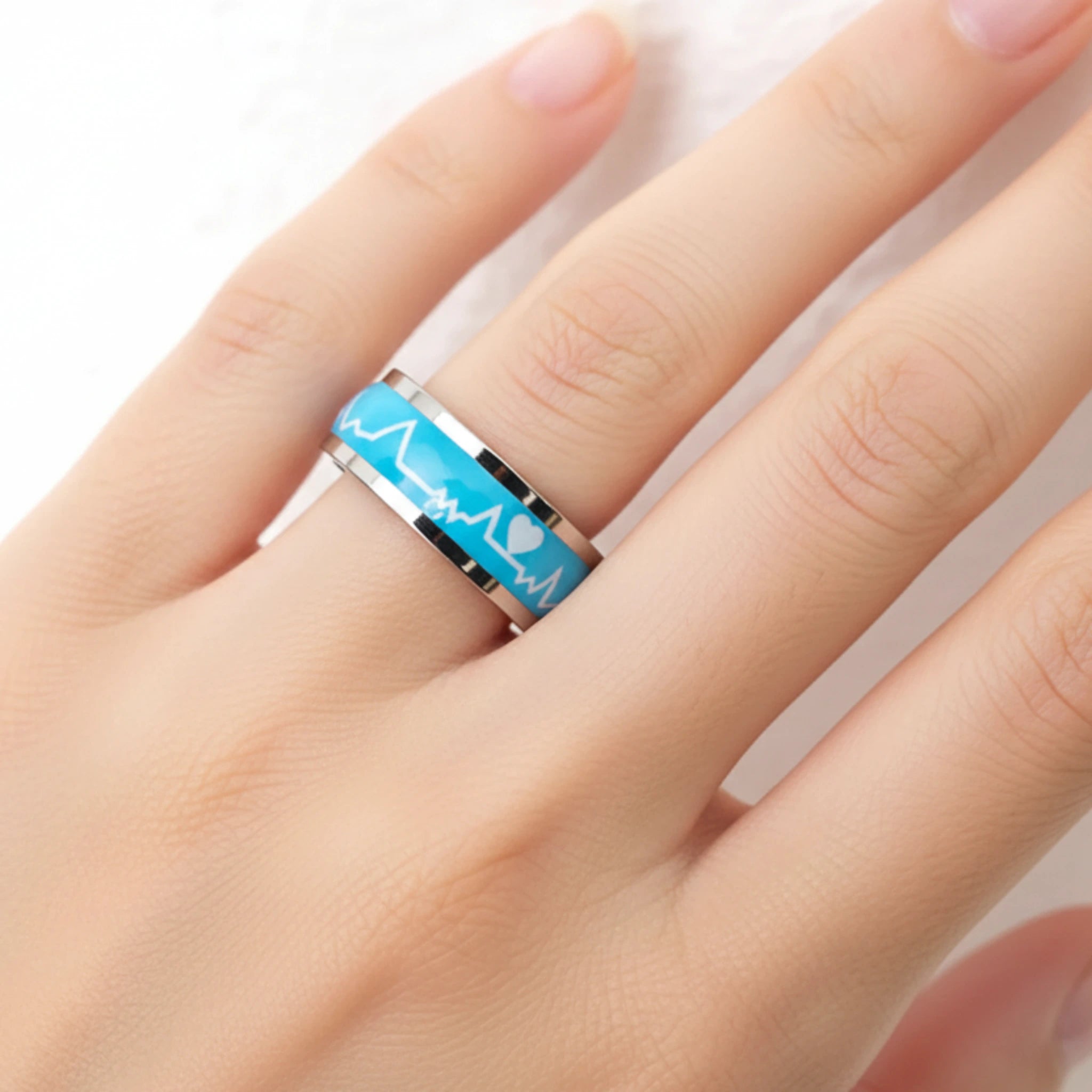 Bague "Battement de Cœur" – Alliance en Acier 