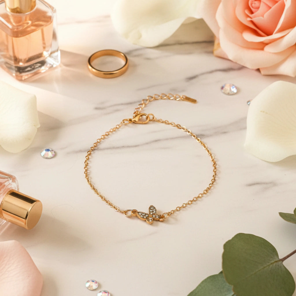 Bracelet "Aura Papillon" – Finesse et Cristaux Scintillants