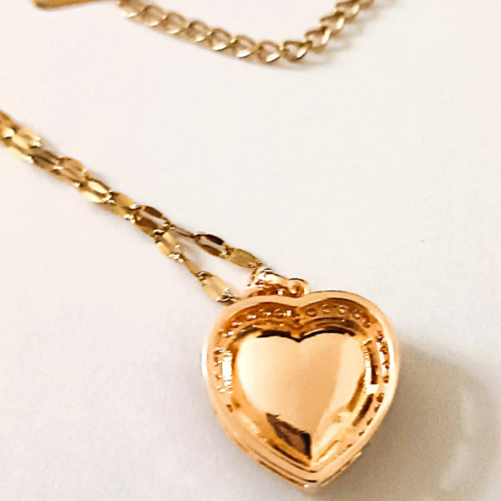 Collier "Cœur Royal" – Acier Inoxydable & Zirconium