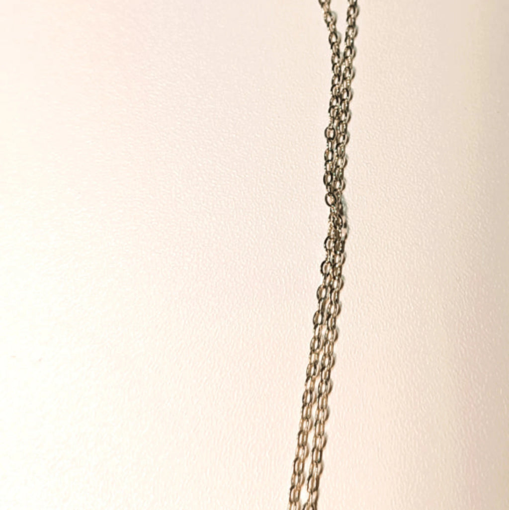 Parure "Éclat Boréal" – Collier & Boucles d'Oreilles en Cristal