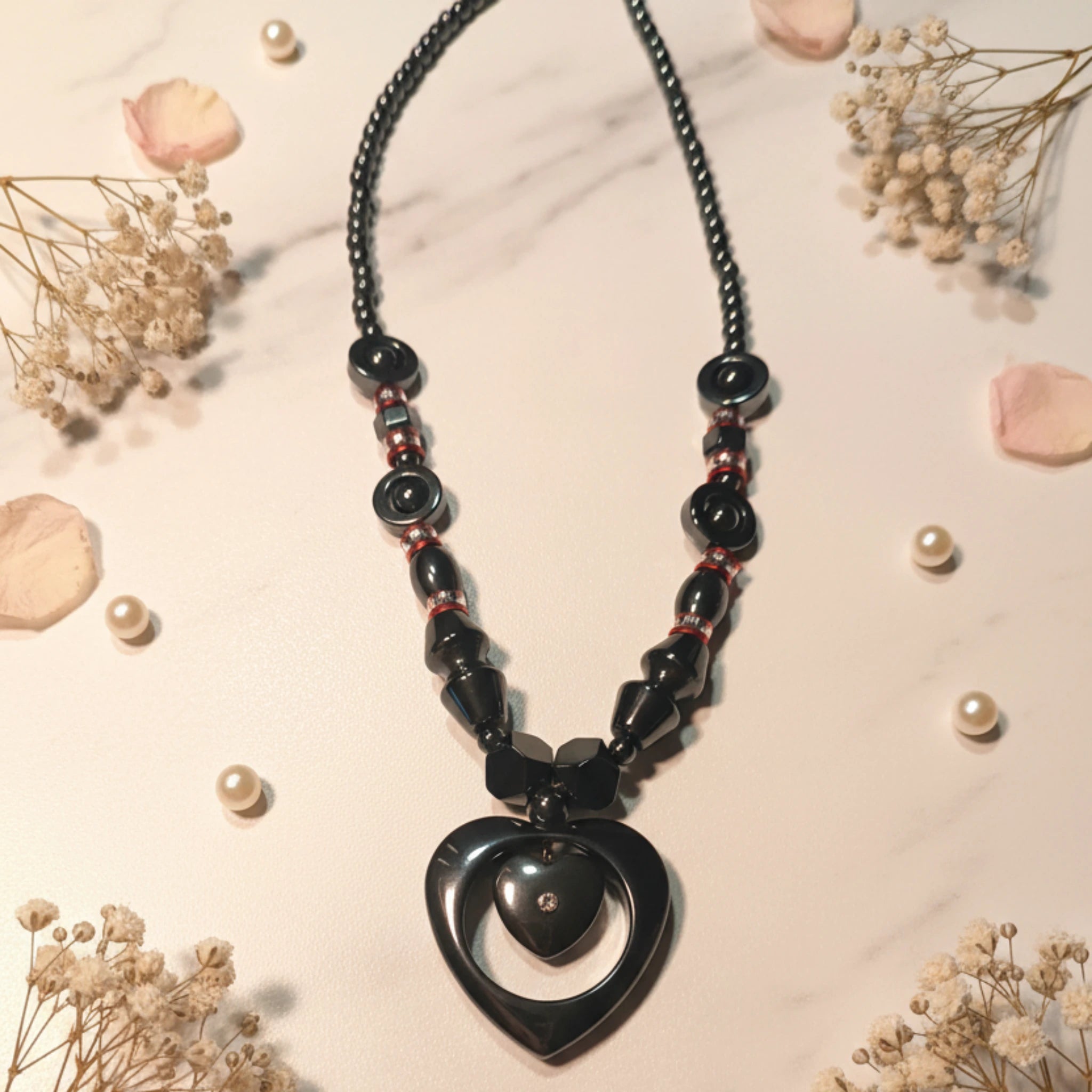 Collier "Énergie Magnétique" – Hématite Noire & Détails Cuivrés