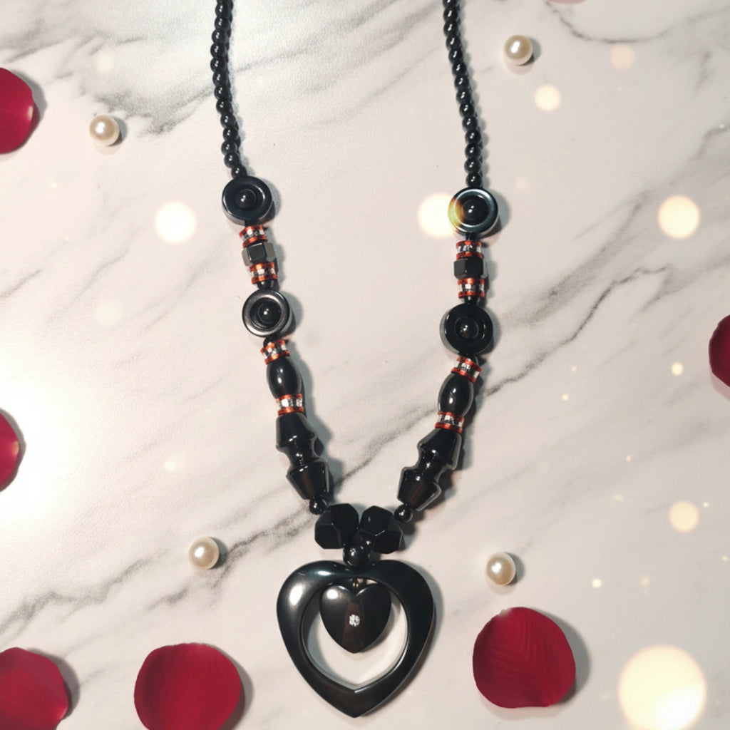 Collier "Énergie Magnétique" – Hématite Noire & Détails Cuivrés