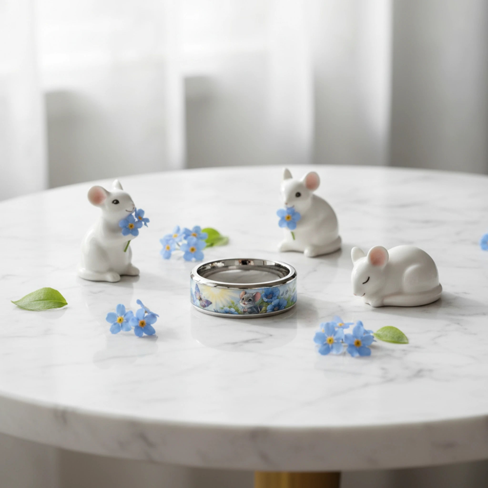 Bague petite souris des champs en acier inoxydable et résine – vue de face